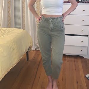 Zara olive green mom shorts